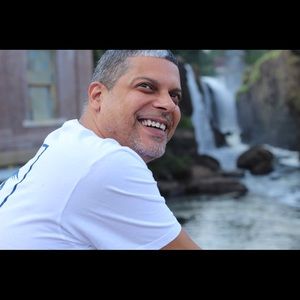 Meet your Posher, Izzy